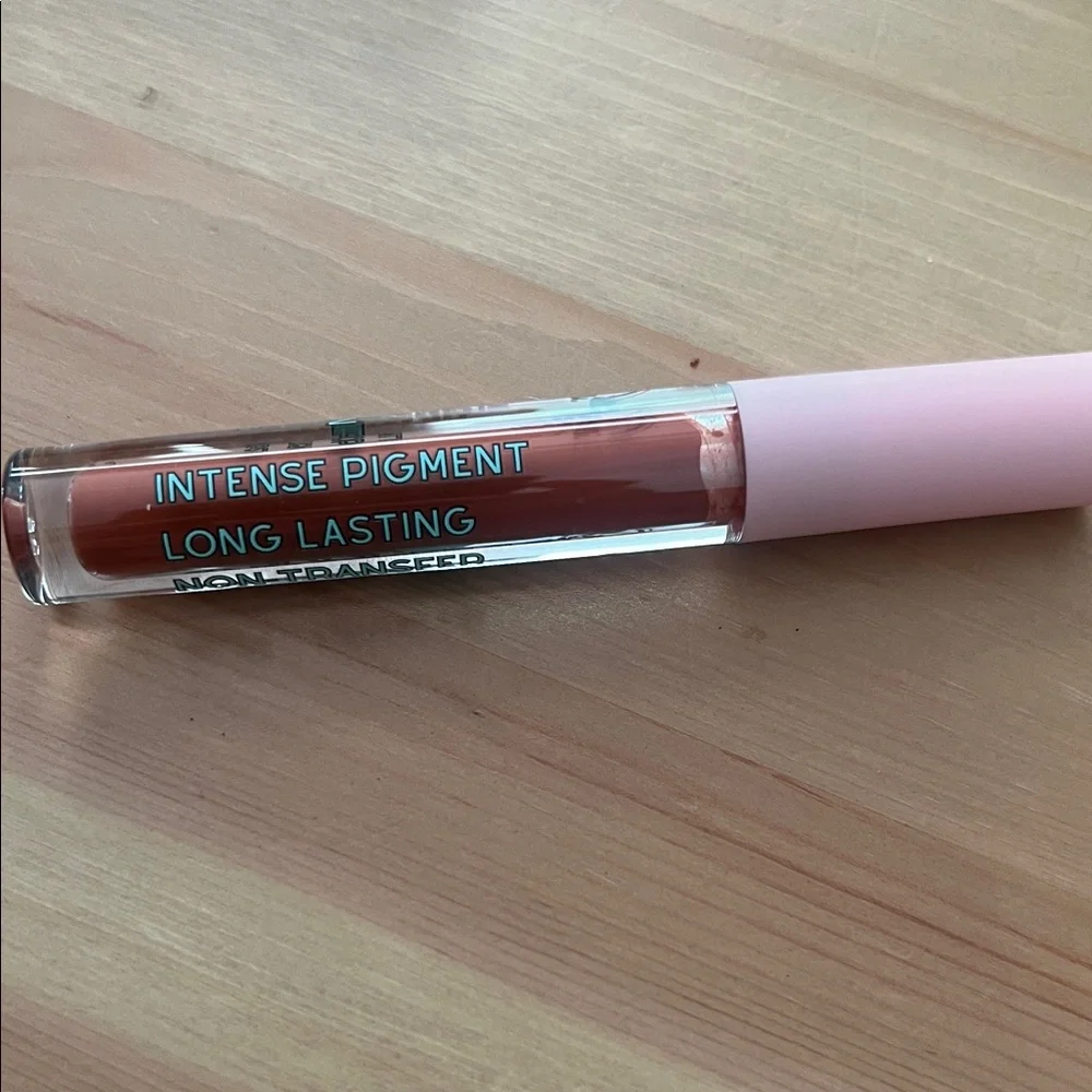 Kimchi Chic Beauty Mattely Poppin Liquid Lipstick